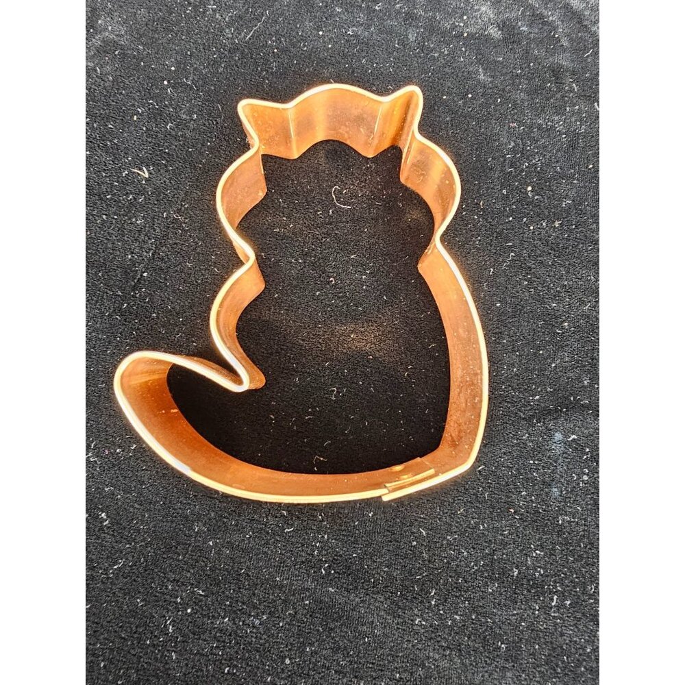 Kitchen Collectables Cat Kitten Pet Shaped Heavy Copper Cookie Treat Cutter 3.5”